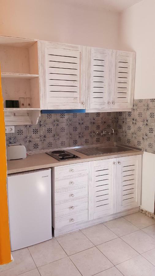 Andreas Studios Pefki  Bagian luar foto